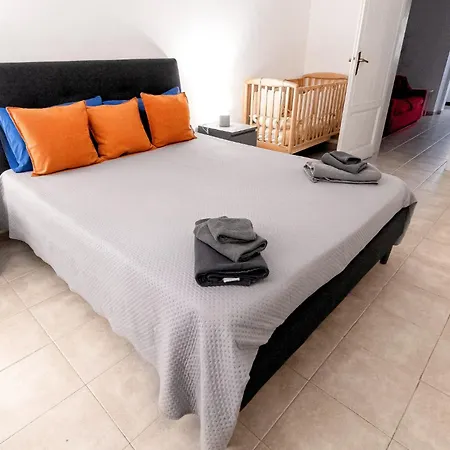 Casa Aurora * בארי